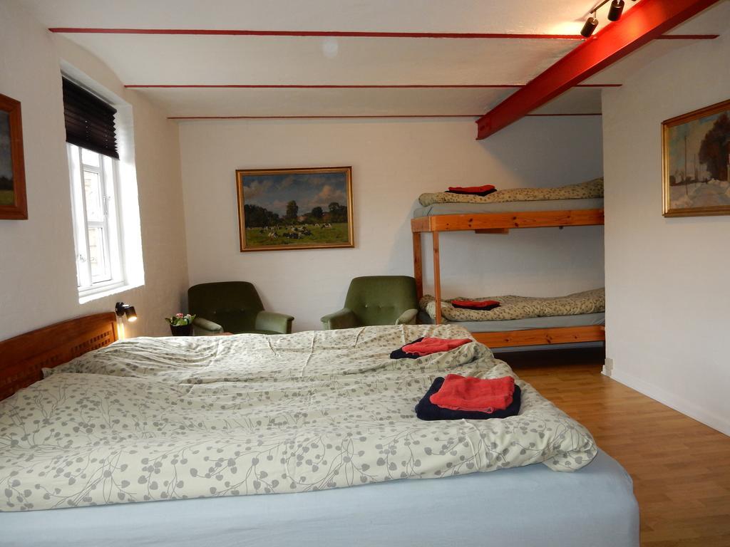 Den Gamle Kostald Bed & Breakfast Holsted Kültér fotó