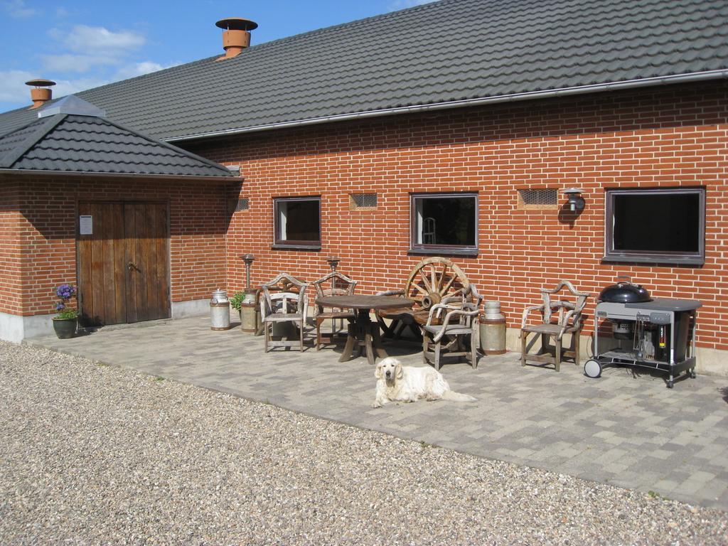 Den Gamle Kostald Bed & Breakfast Holsted Kültér fotó